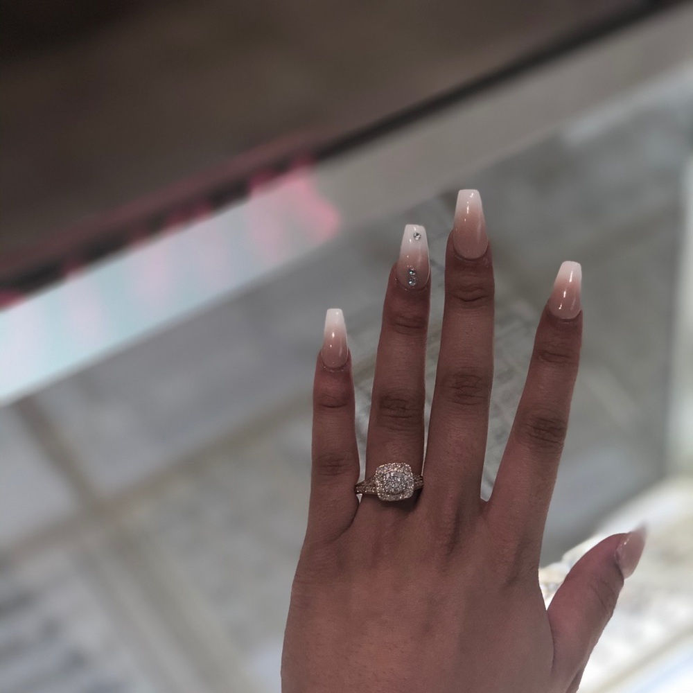 Ring is a Size 5 and 1CTTW
